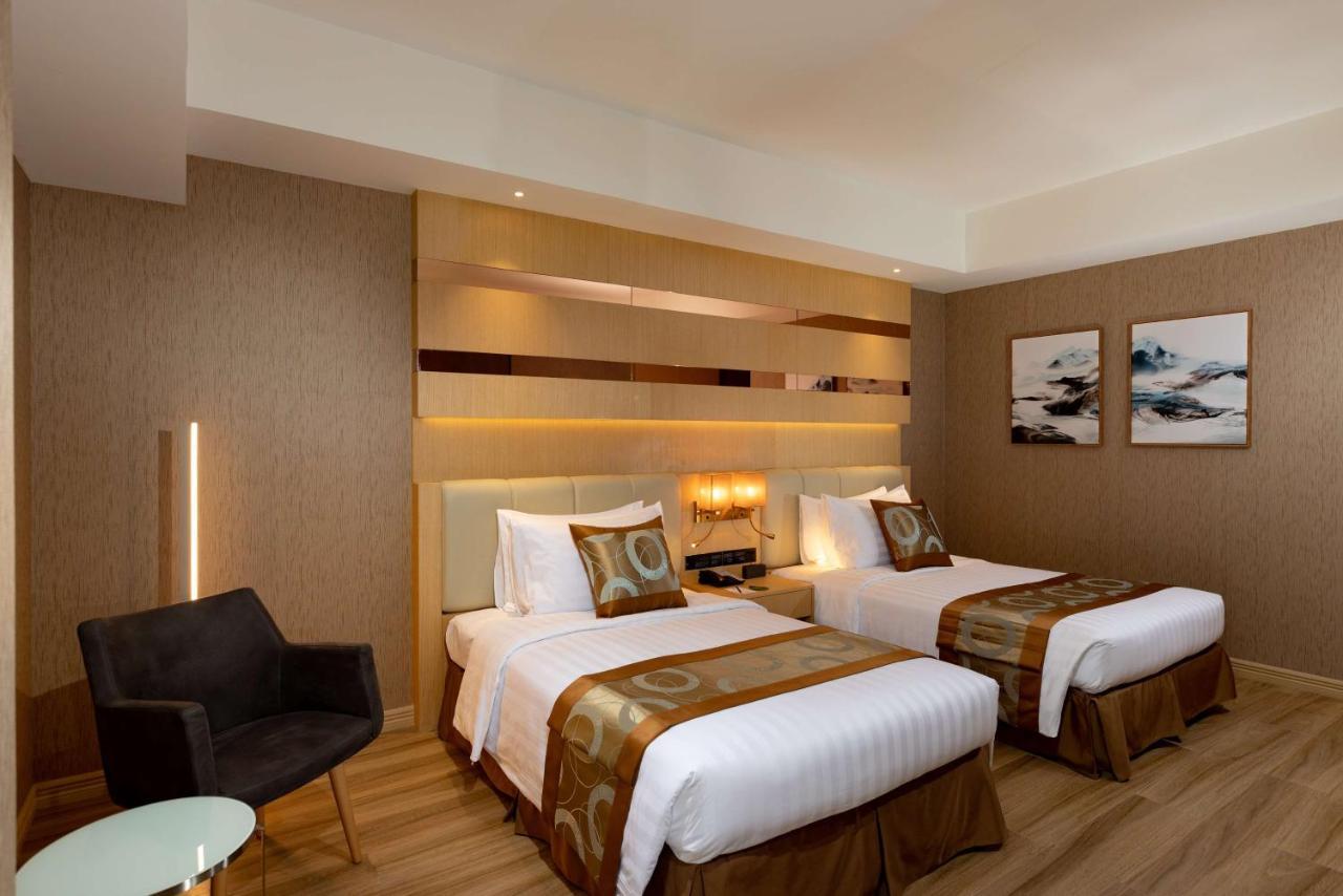 Best Western Plus Metro Clark Анхелес Екстер'єр фото