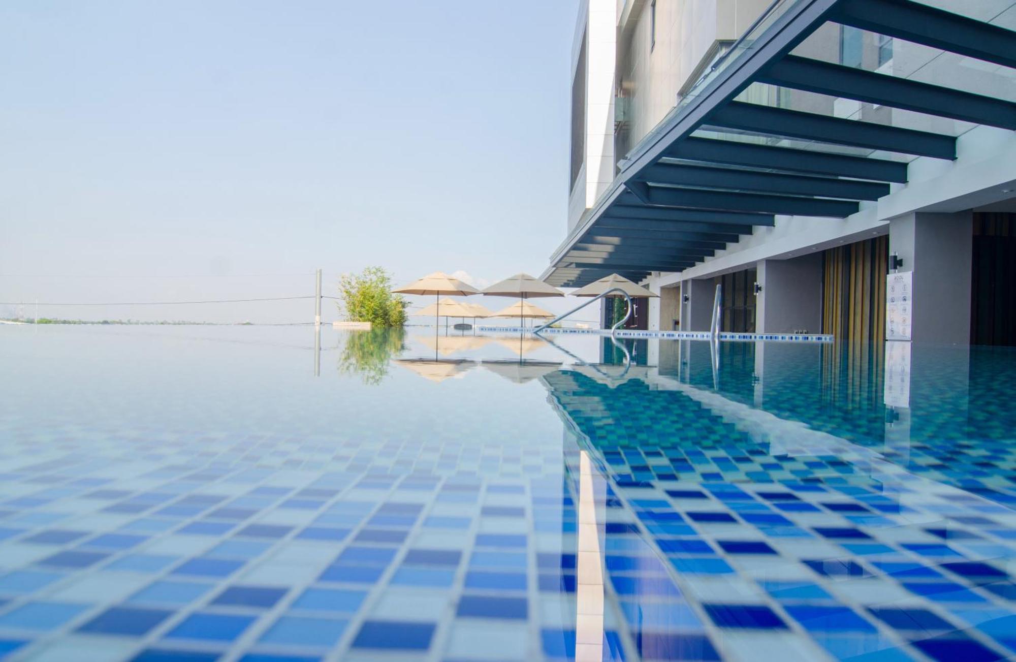 Best Western Plus Metro Clark Анхелес Екстер'єр фото