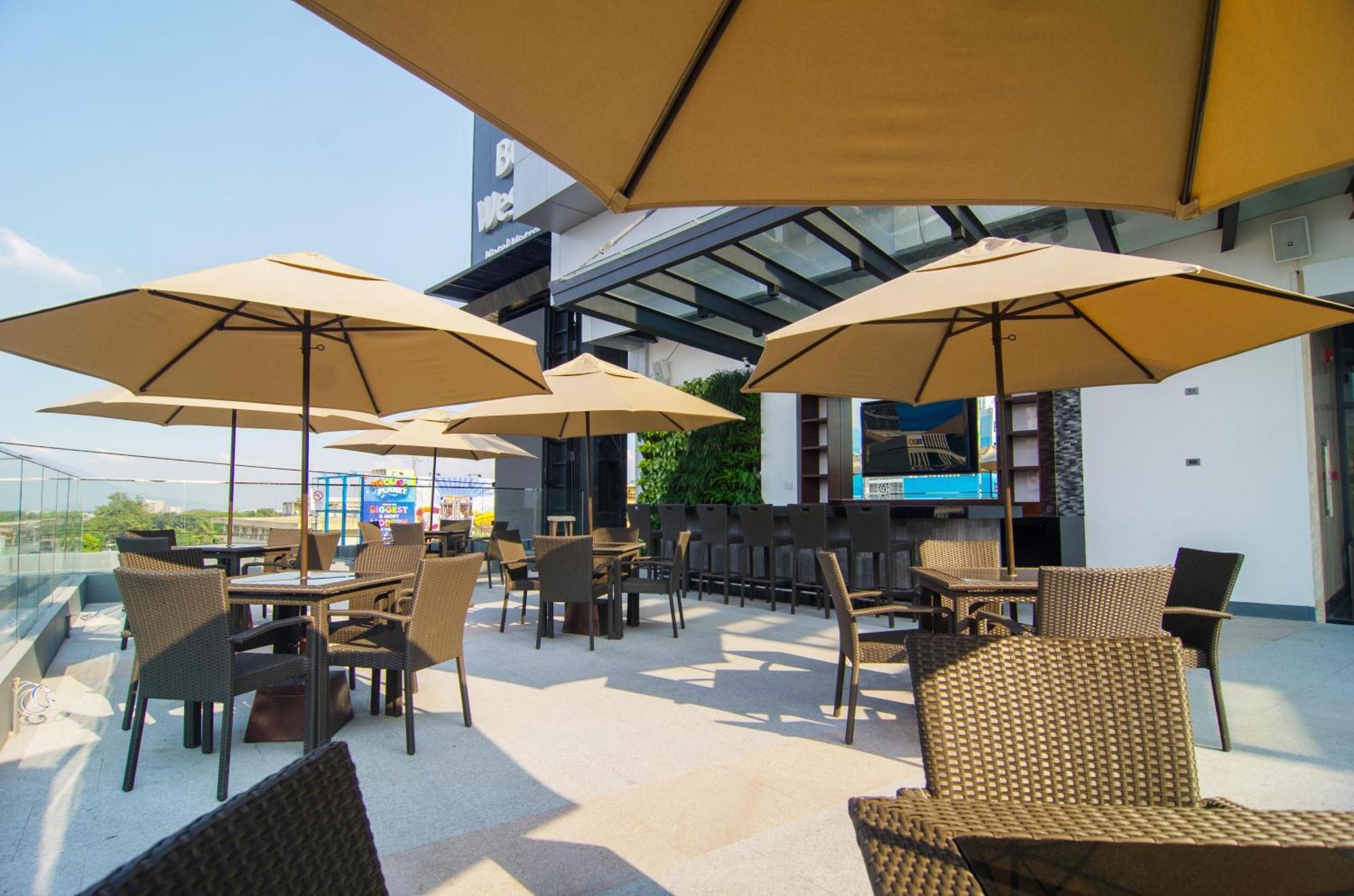 Best Western Plus Metro Clark Анхелес Екстер'єр фото