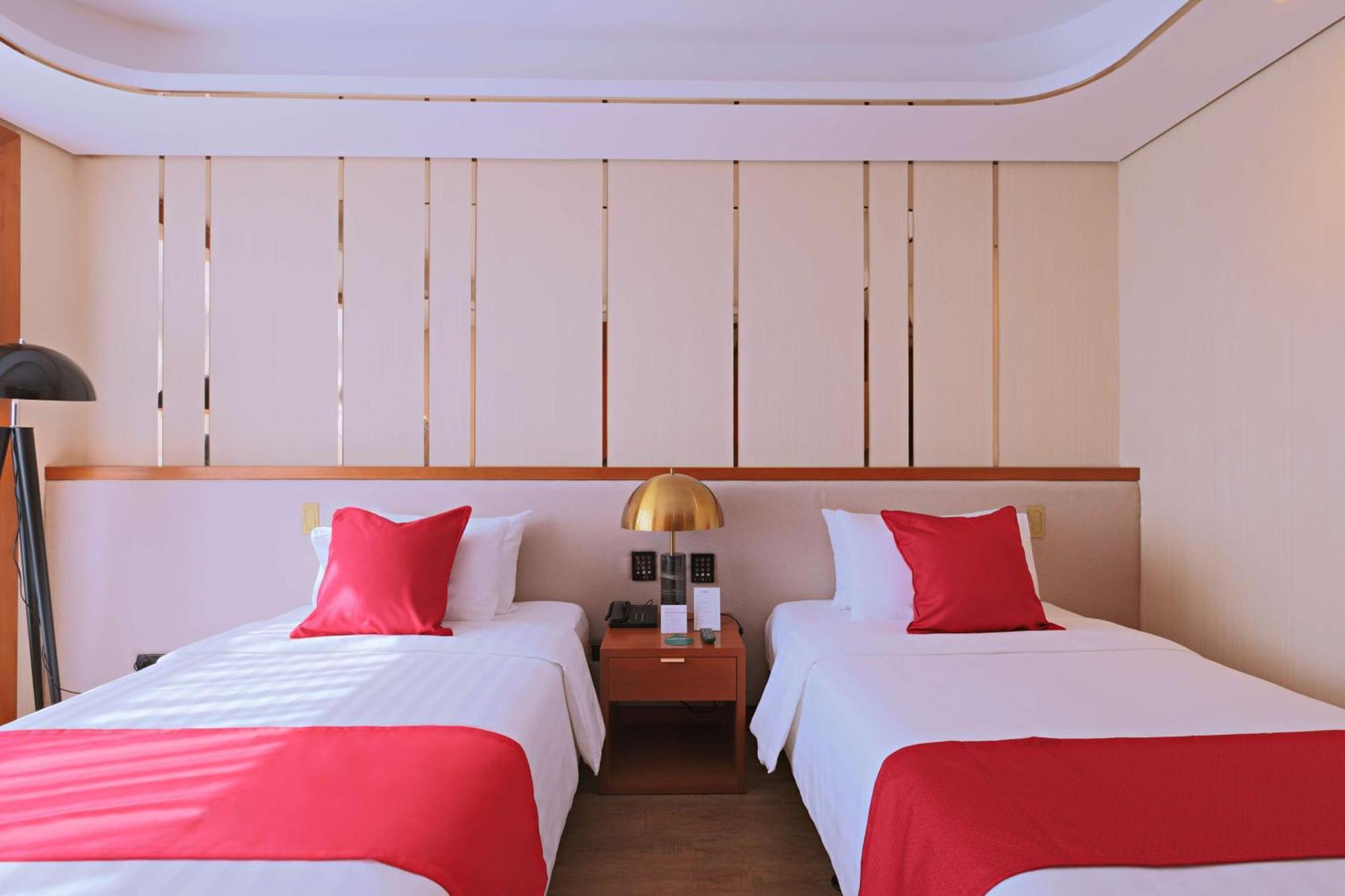 Best Western Plus Metro Clark Анхелес Екстер'єр фото