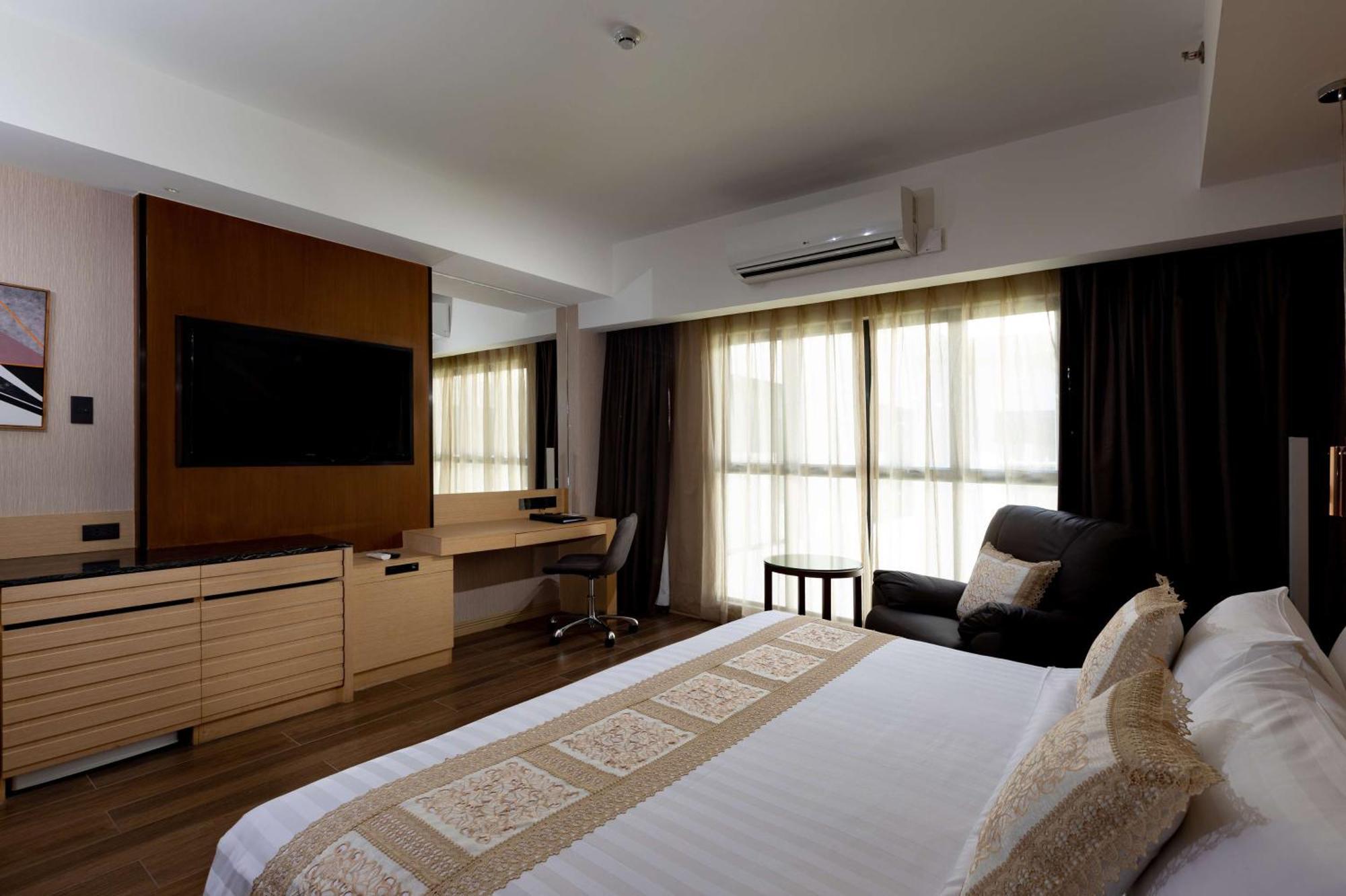 Best Western Plus Metro Clark Анхелес Екстер'єр фото