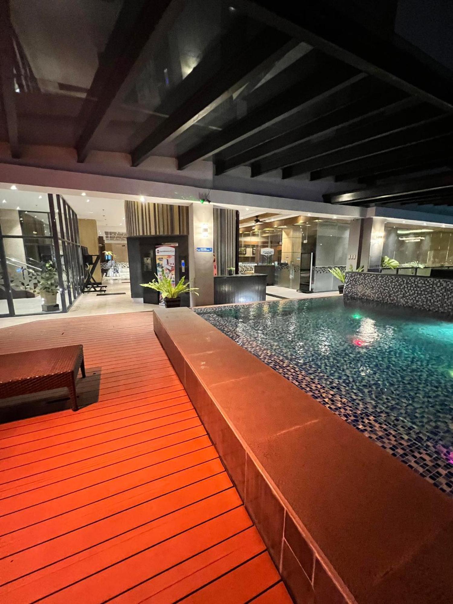 Best Western Plus Metro Clark Анхелес Екстер'єр фото